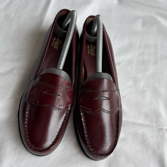 G.H. Bass Willa Penny Loafers Burgundy Leather Classic size 7.5 - Picture 5 of 10
